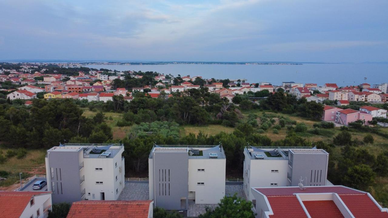 Number One Apartments Вир Екстериор снимка