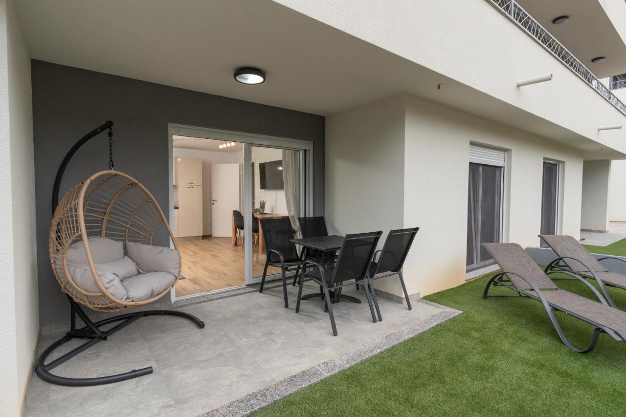 Number One Apartments Вир Екстериор снимка